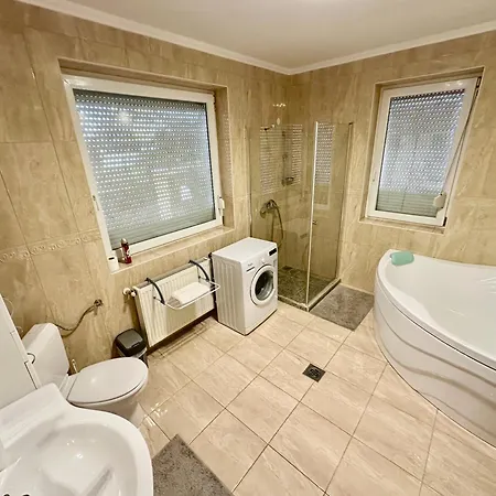 Apartmán Central-aqua *